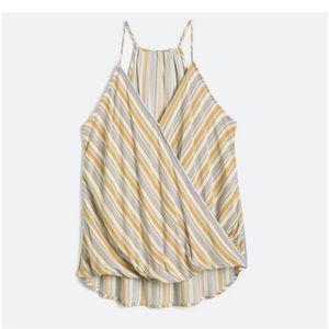 NWT Market & Spruce Mac
Surplice Top.